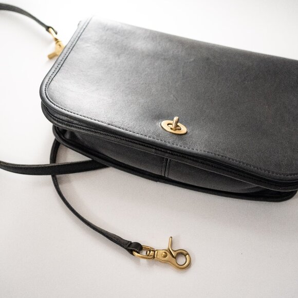 Vintage Coach Convertible Clutch - Black Leather Crossbody Made 1989 - Picture 12 of 16